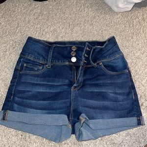 High-waisted blue jean shorts